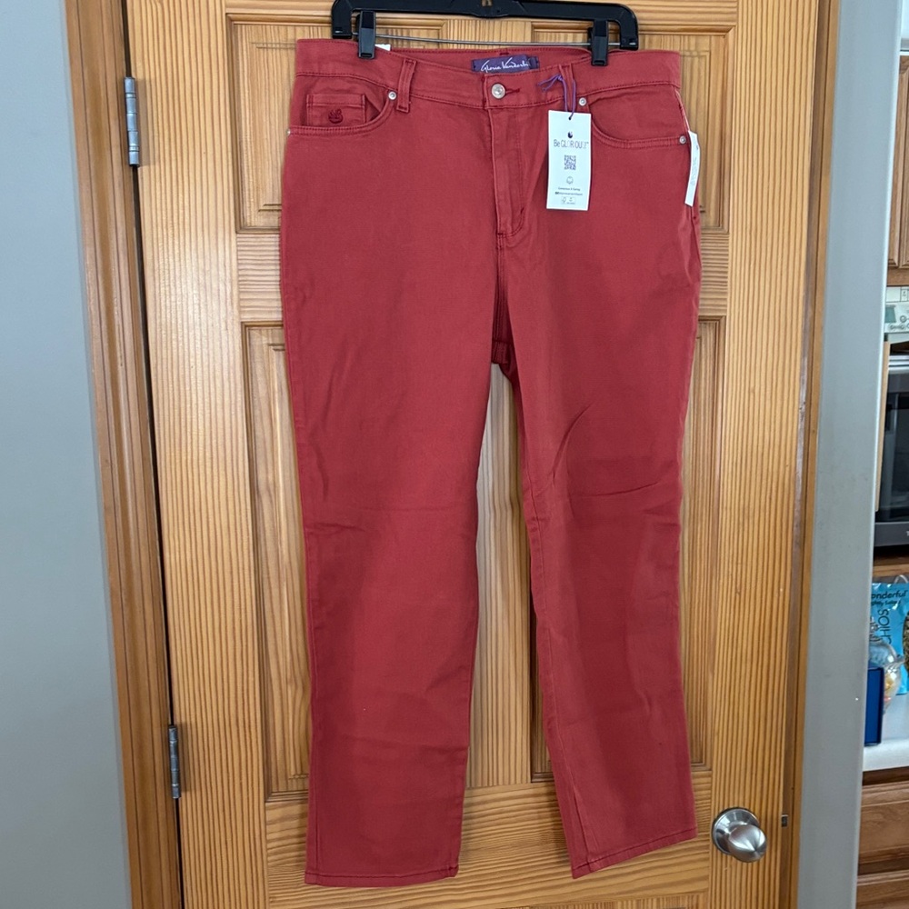 NWT New Gloria vanderbuilt jean 14 Short